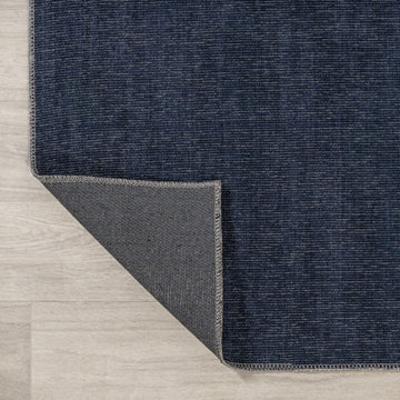 Linja Solid Centre Stripe Machine-washable Area Rug